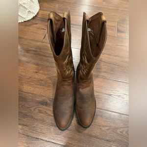 Men’s Justin Boots Size 13
